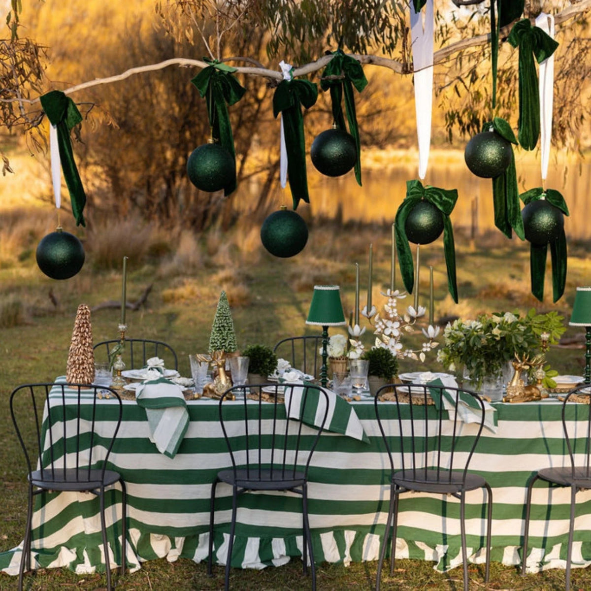 mondocherry - Luxe and Beau | large velvet bow | green - table decor