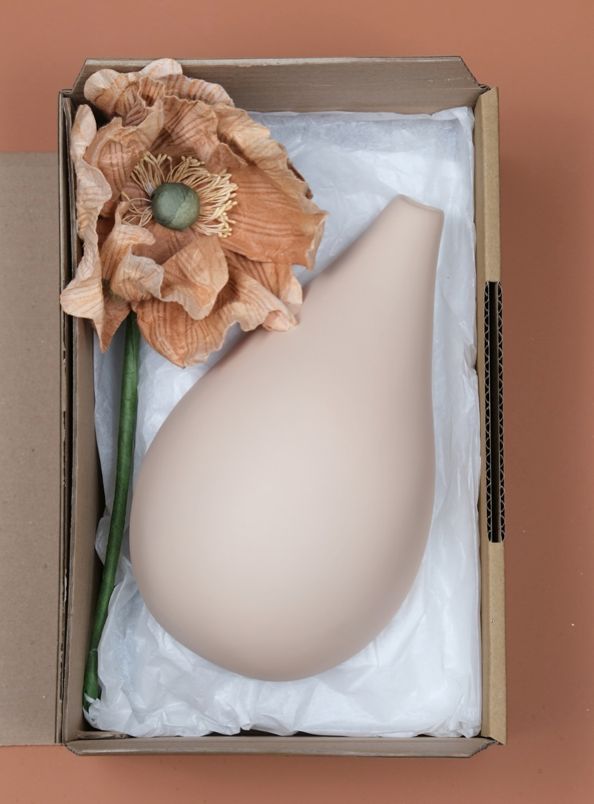 mondocherry - monochromic | bud vase ceramic wall decor | rose - gift