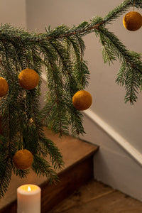 mondocherry - Muskhane | felt Christmas baubles | gold - tree
