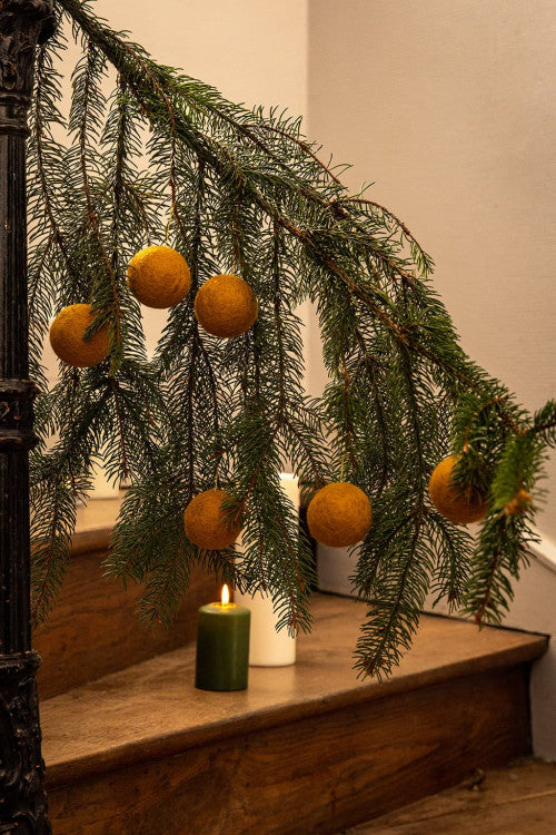 mondocherry - Muskhane | felt Christmas baubles | gold - branch