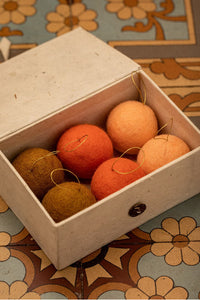 mondocherry - Muskhane | felt Christmas baubles | harmony pure orange - box