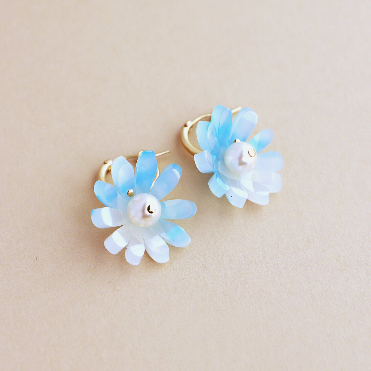 mondocherry - Wolf and Moon | daisy hoop earrings | baby blue - side