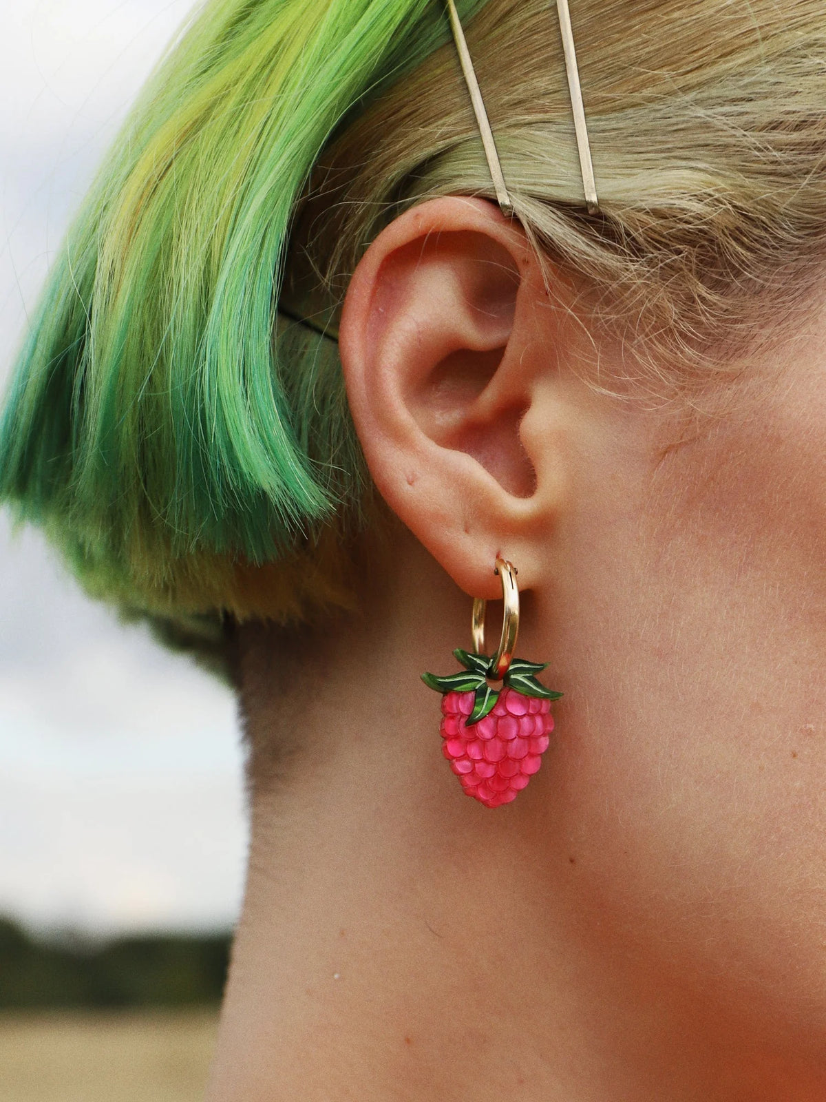 Mondoux Moon Raspberry mondocherry - Wolf and Moon | raspberry hoop earrings