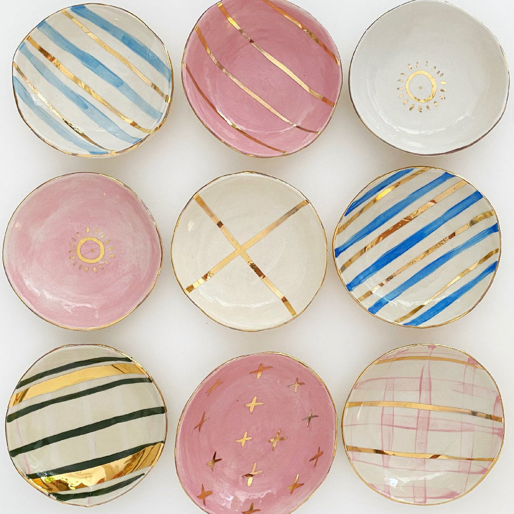 Carla Dinnage ceramic bowl collection