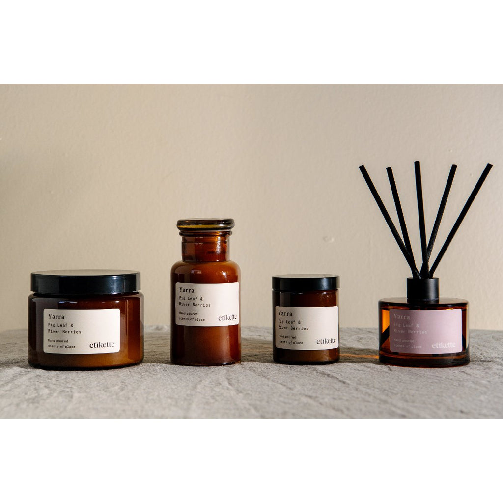 Etikette | soy candle | Yarra fig leaf river berries collection