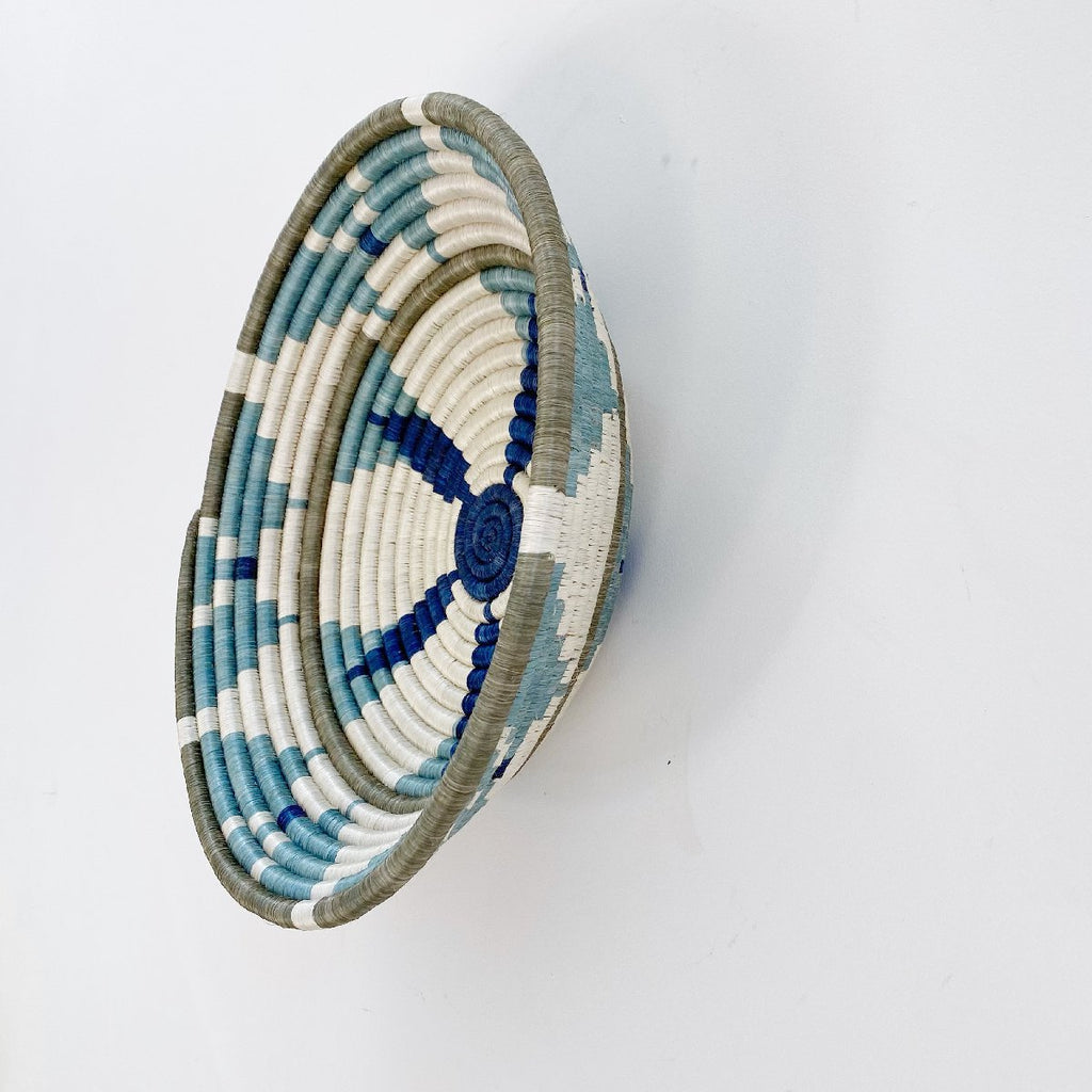 mondocherry - "Burst" African woven bowl | XL | silver blue #1 - wall
