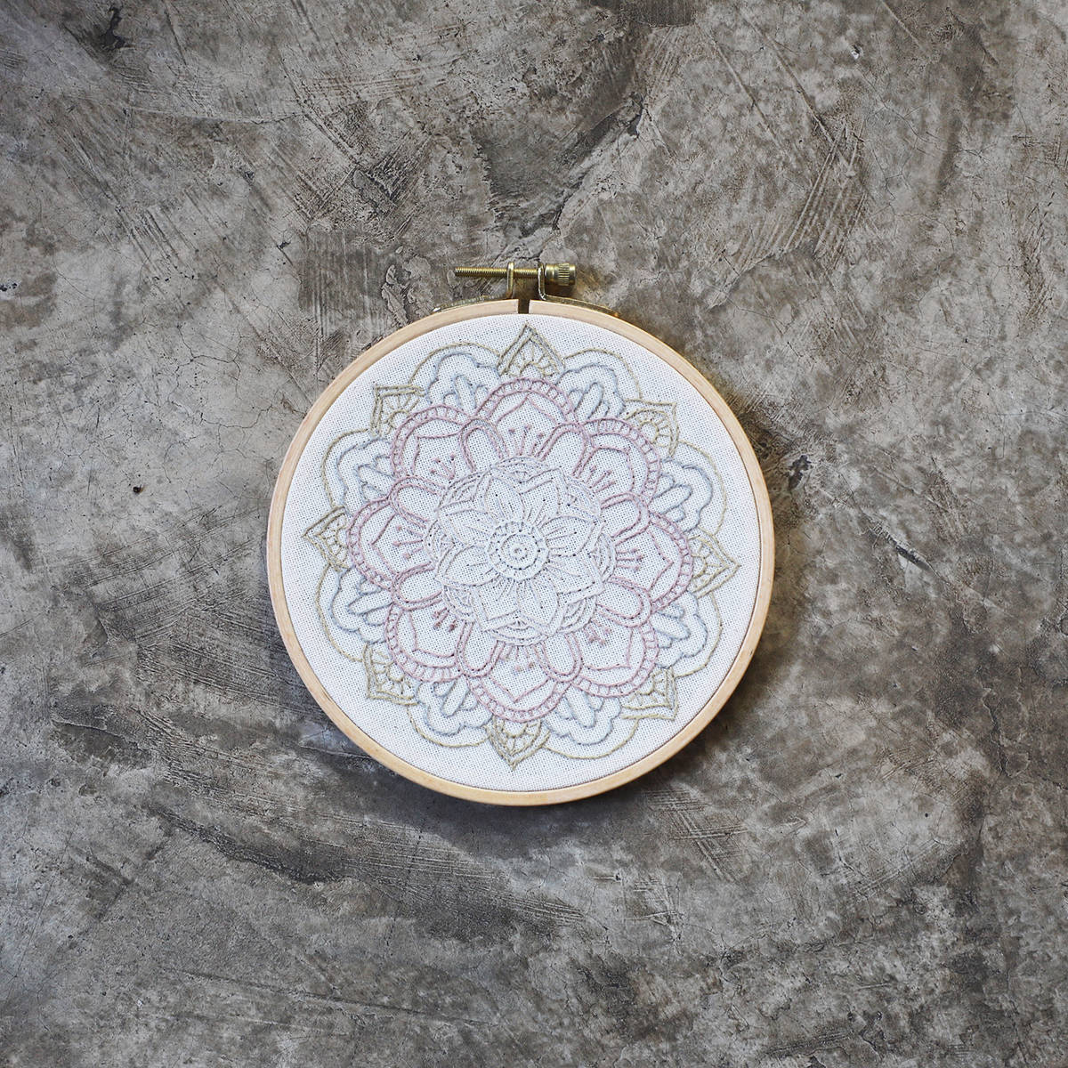 Numero74 | hoop embroidery kit | nature mandala - complete