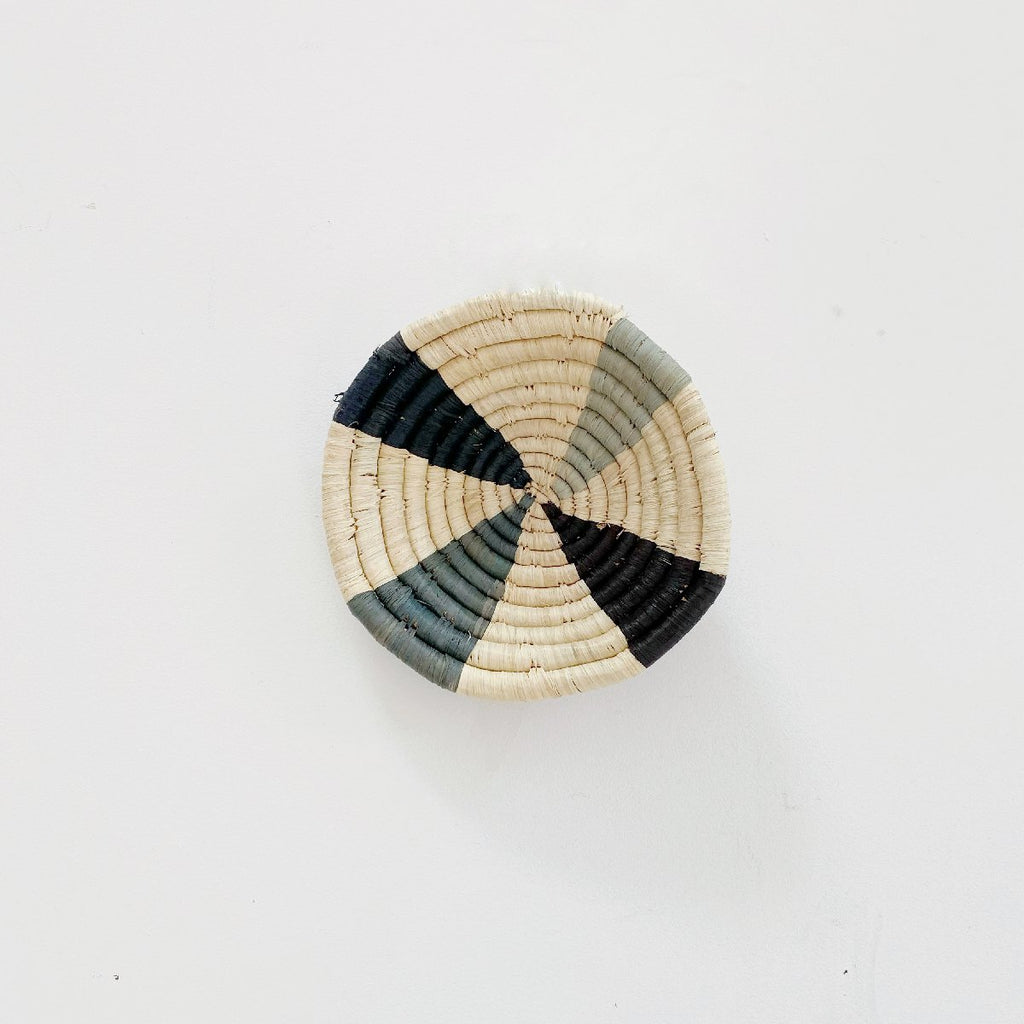 mondocherry - "Wheel" African woven bowl | small | opal grey #1