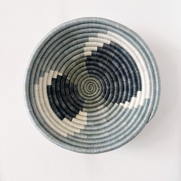 mondocherry - "Kabuga" African woven bowl | large | grey #2