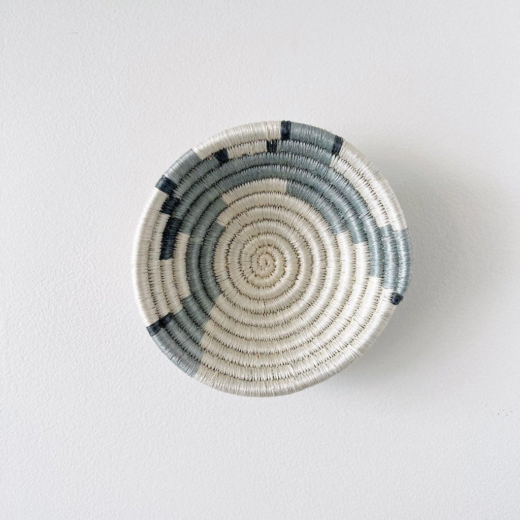 mondocherry - African woven bowl "Kiri" | small | grey #1