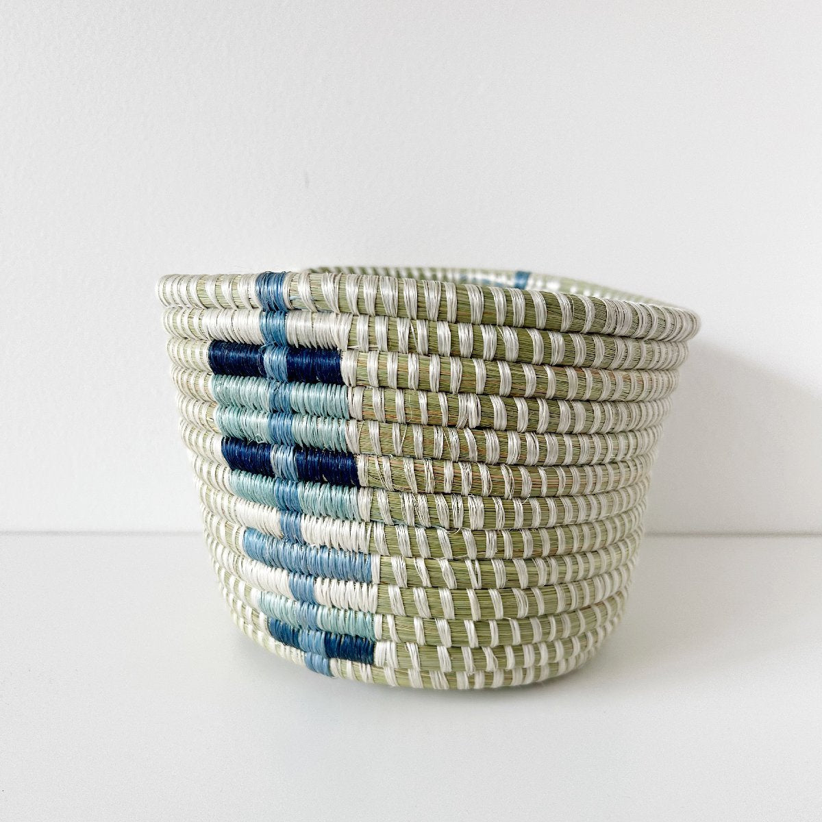 mondocherry - African woven planter "Gitesi" | blue #2