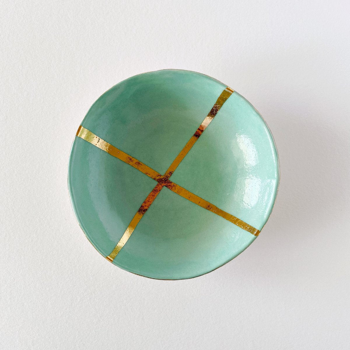 Carla Dinnage | ceramic bowl 09