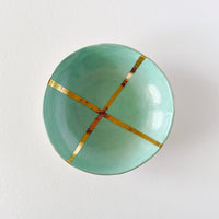 Carla Dinnage | ceramic bowl 09