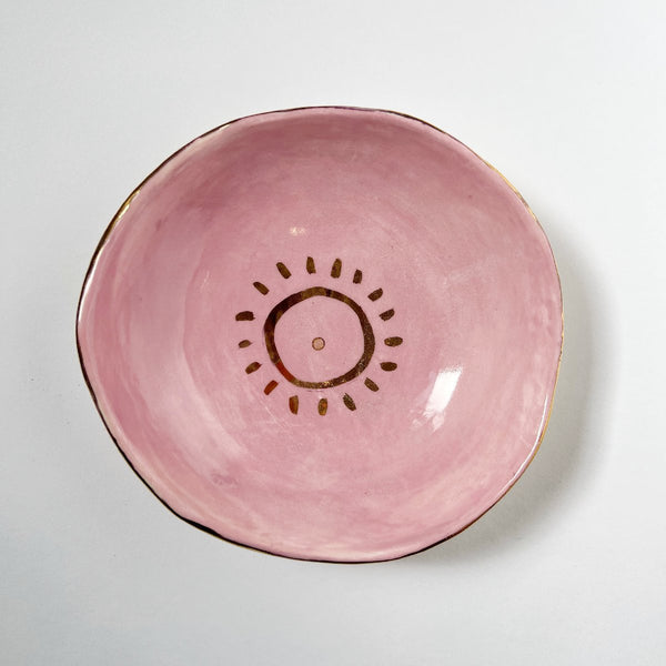 mondocherry | Carla Dinnage | ceramic bowl "in the depths"