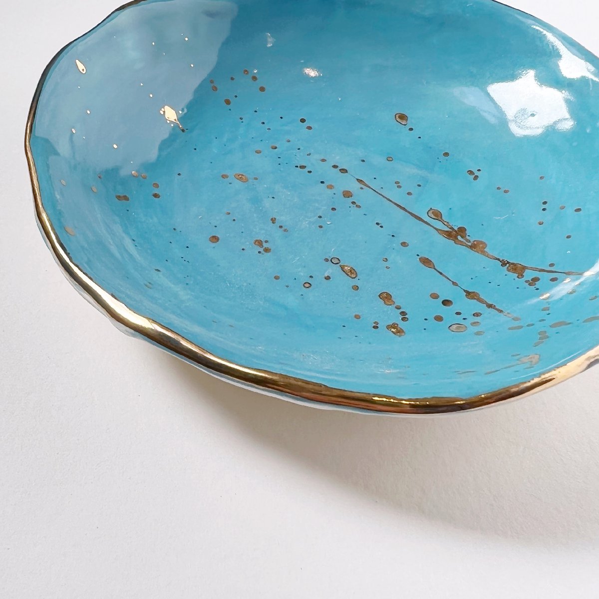 Carla Dinnage | ceramic bowl "splatter me blue"