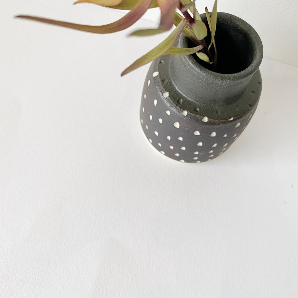 Clay Beehive | ceramic bud vase 1 - top