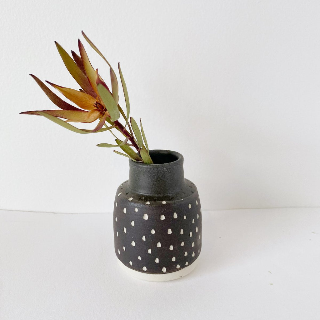 Clay Beehive | ceramic bud vase 1