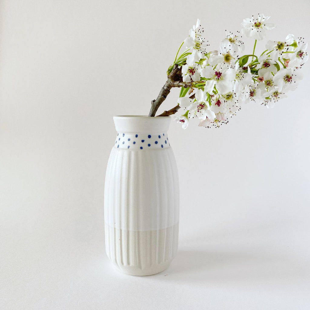 Clay Beehive | ceramic bud vase 10
