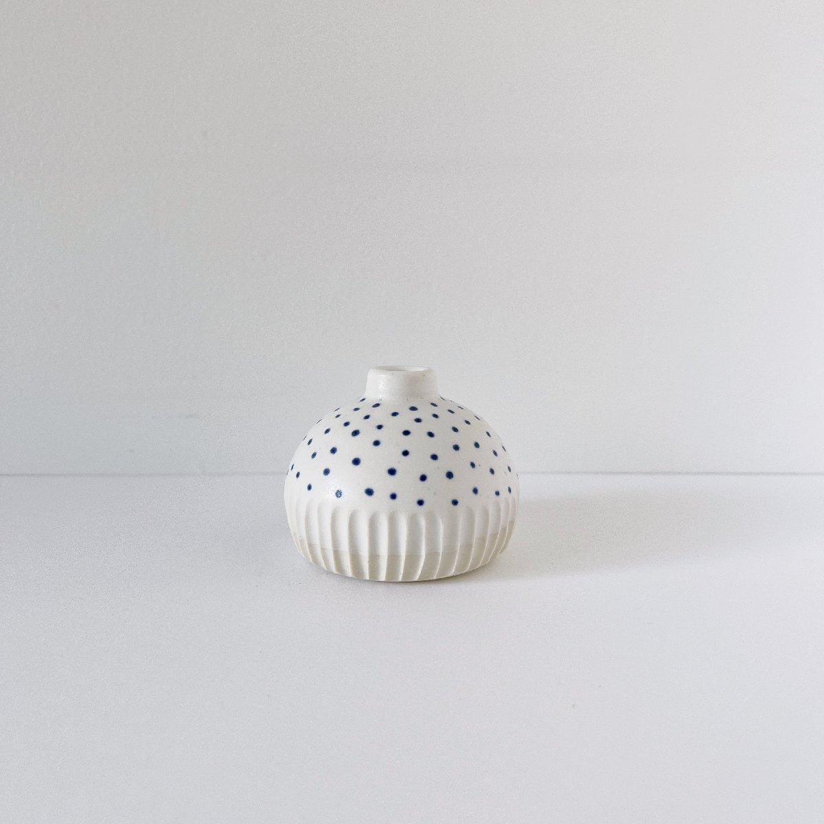 mondocherry - Clay Beehive | ceramic bud vase 12