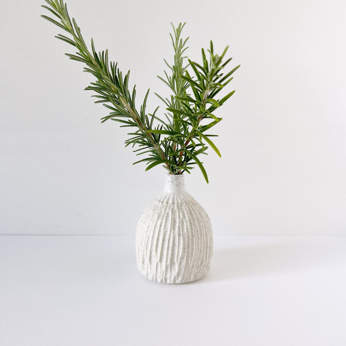 mondocherry - Clay Beehive | ceramic speckled vase 17