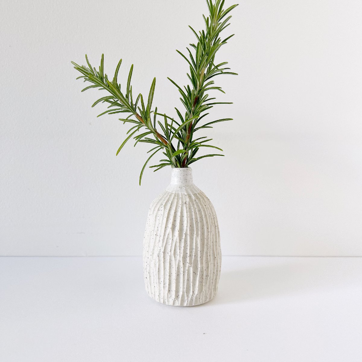 mondocherry - Clay Beehive | ceramic speckled vase 18