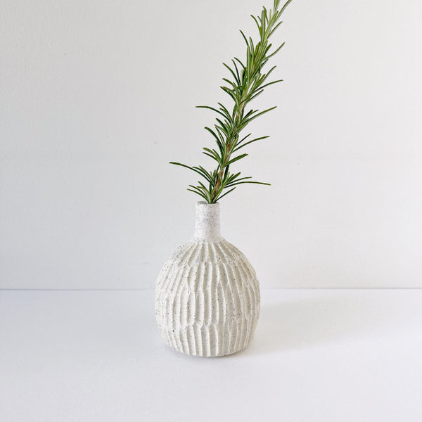 mondocherry - Clay Beehive | ceramic speckled vase 19