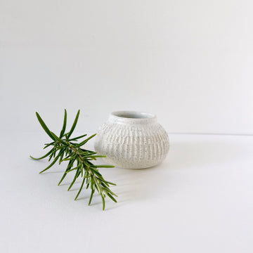 mondocherry - Clay Beehive | ceramic speckled vase 20