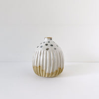 mondocherry - Clay Beehive | ceramic speckled vase 22
