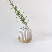 mondocherry - Clay Beehive | ceramic speckled vase 22