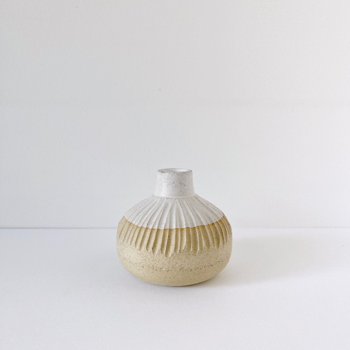 mondocherry - Clay Beehive | ceramic speckled vase 23