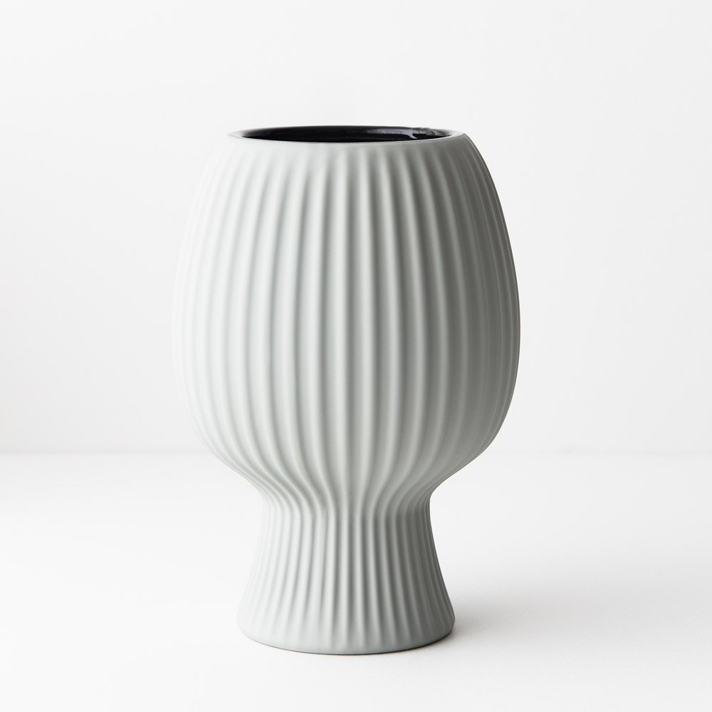 Floral Interiors | annix vase #1 | light grey
