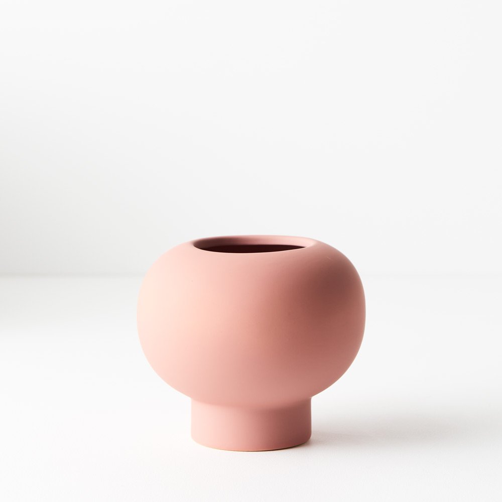 Floral Interiors | lucena pot #2 | pink