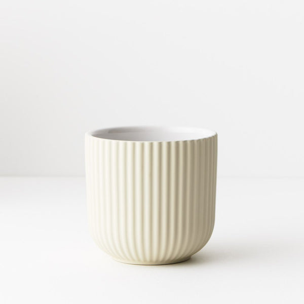 Floral Interiors | palina ceramic pot #1 | ivory