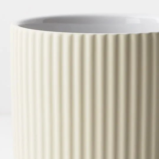 Floral Interiors | palina ceramic pot #2 | ivory - close