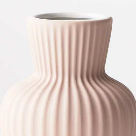 Floral Interiors | palina ceramic vase #1 | light pink - close