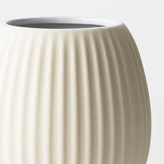 mondocherry - Floral Interiors | palina ceramic vase #2 | ivory - close
