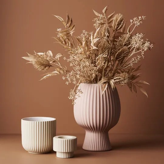 Floral Interiors | palina ceramic vase #2 | light pink - styled