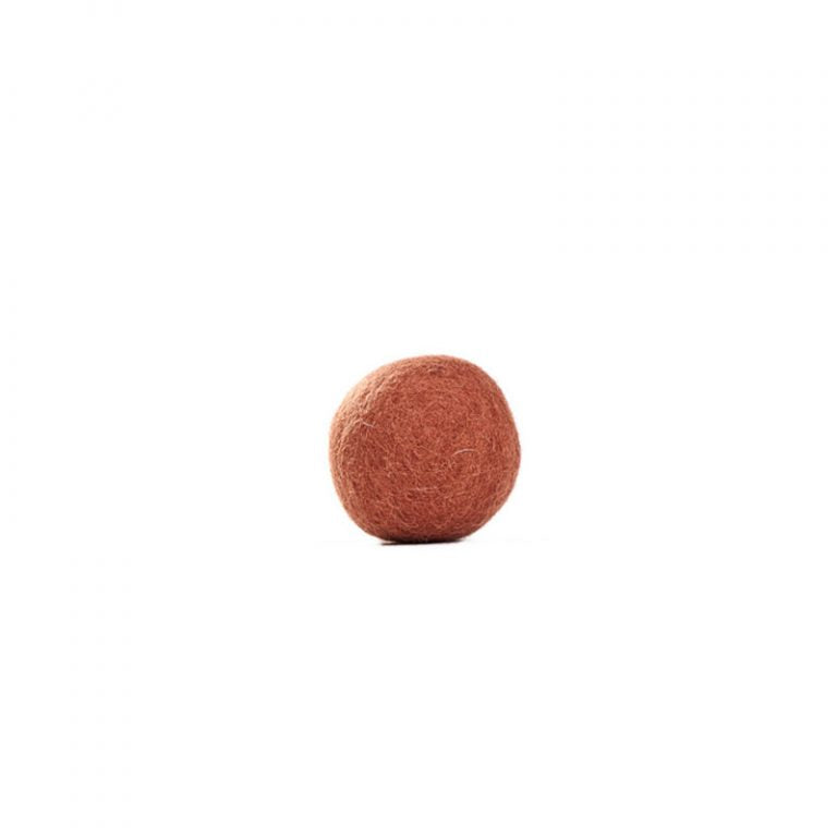 Muskhane | felt ball | coral