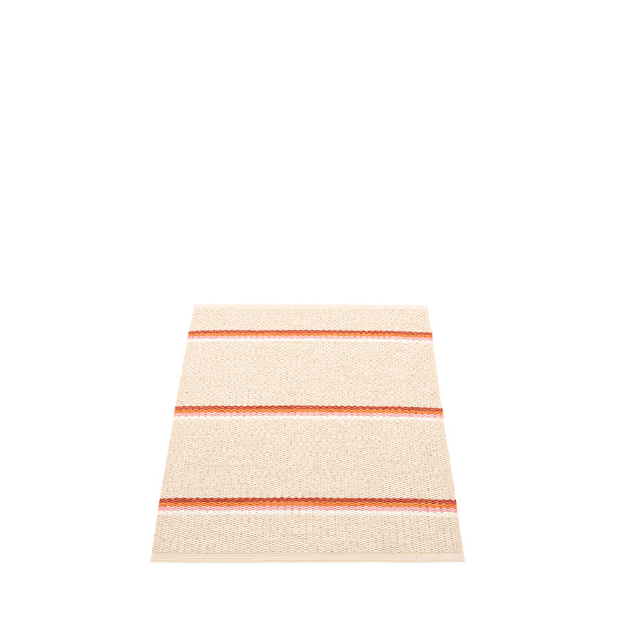 Pappelina | olle mat | brick cream background | 70 x 90