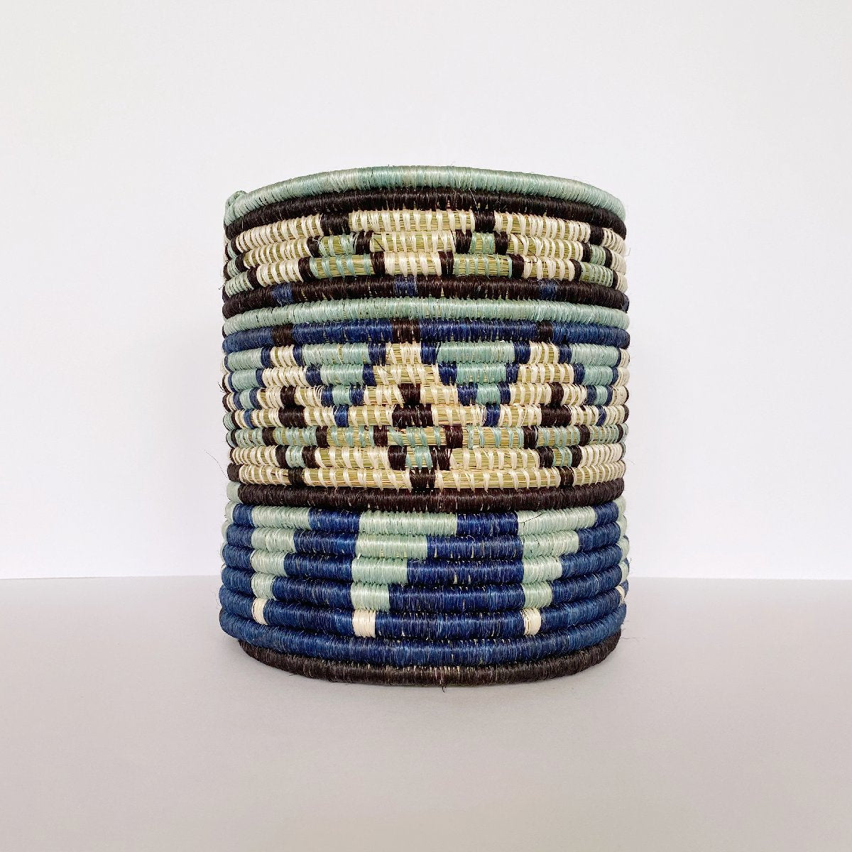 African woven vase "Kati" | silver blue #1