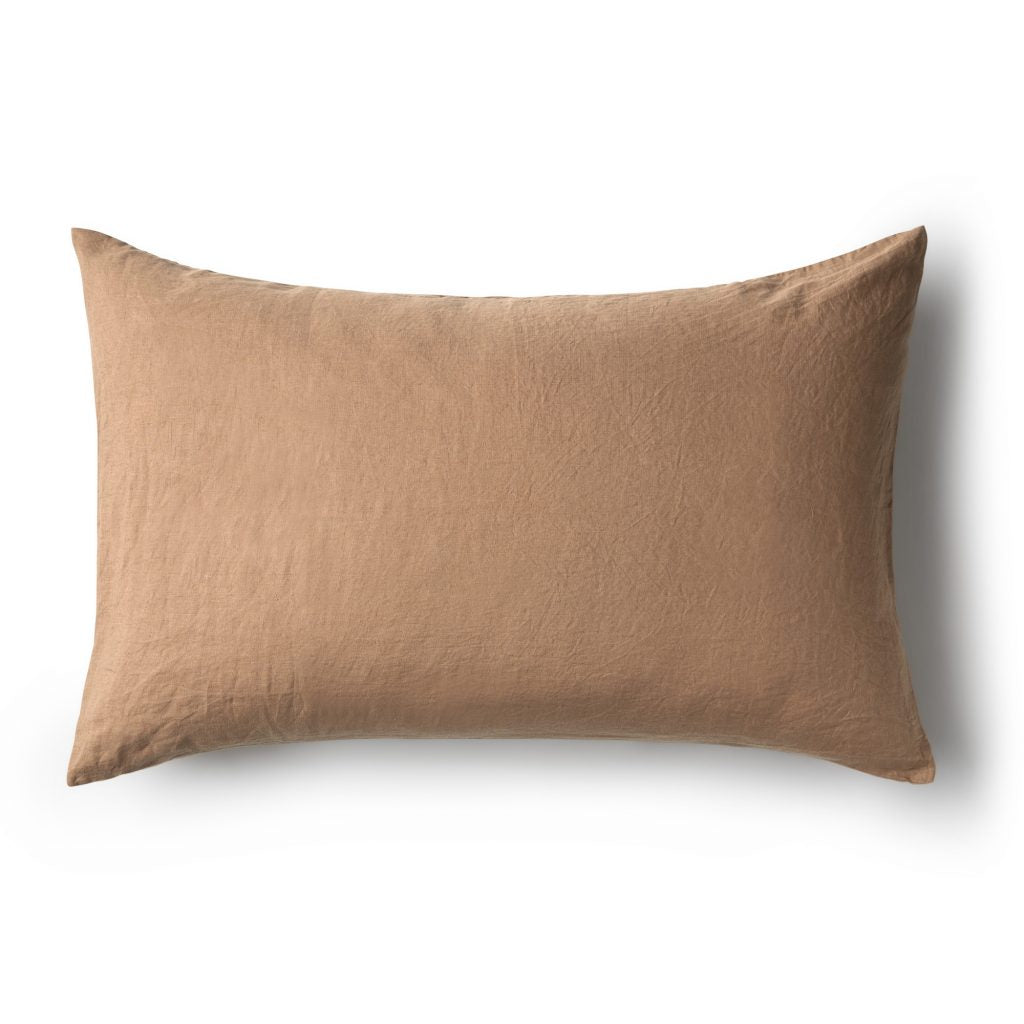 Minimrkt | linen pillowcase | chestnut