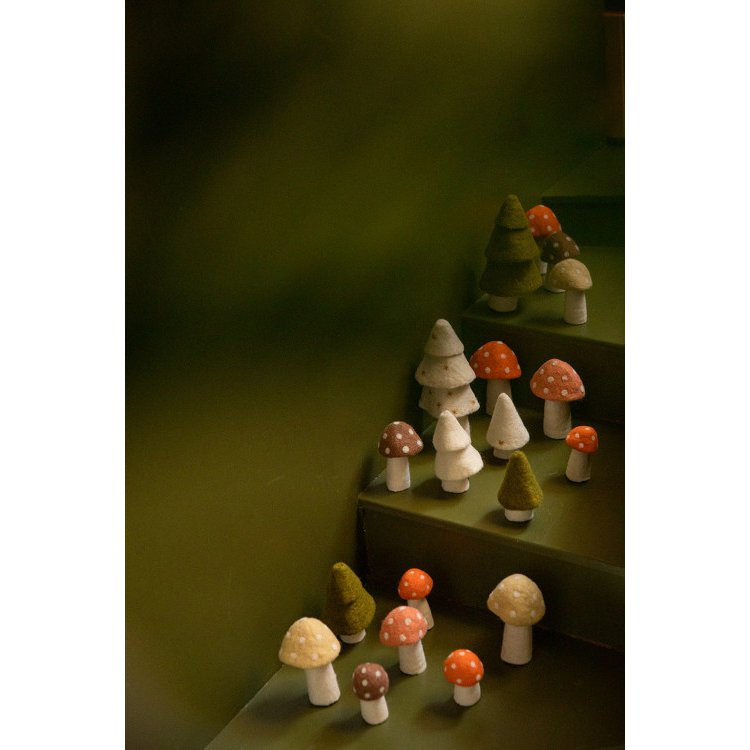 mondocherry - Muskhane | felt Christmas tree decoration | anise - collection