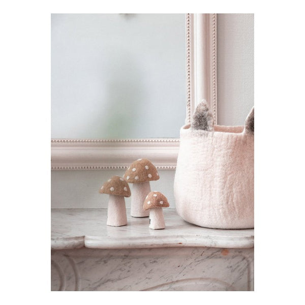 mondocherry - Muskhane | felt dotty mushroom | XL | rose quartz - display