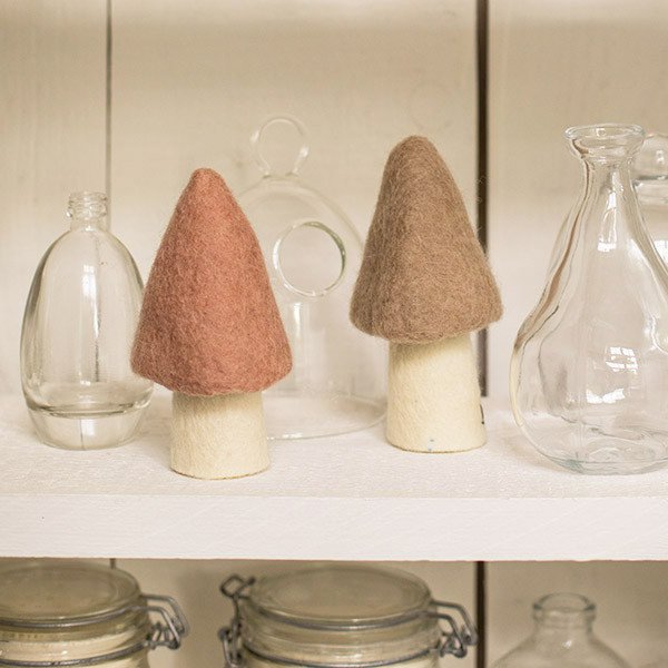 Muskhane | felt morel mushroom | large | quartz pink - display