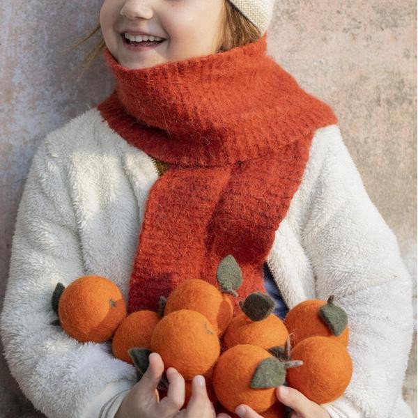 Muskhane | felt tangerine - hold