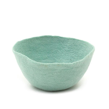 Muskhane | plain calabash bowl | jade | medium