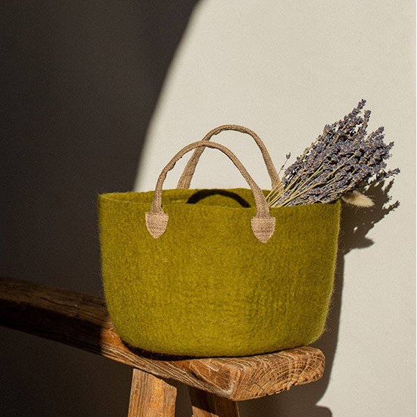 Muskhane | basket with hemp handles | anise | small - flowers