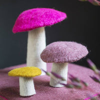 Muskhane | felt mushroom | XL | coral