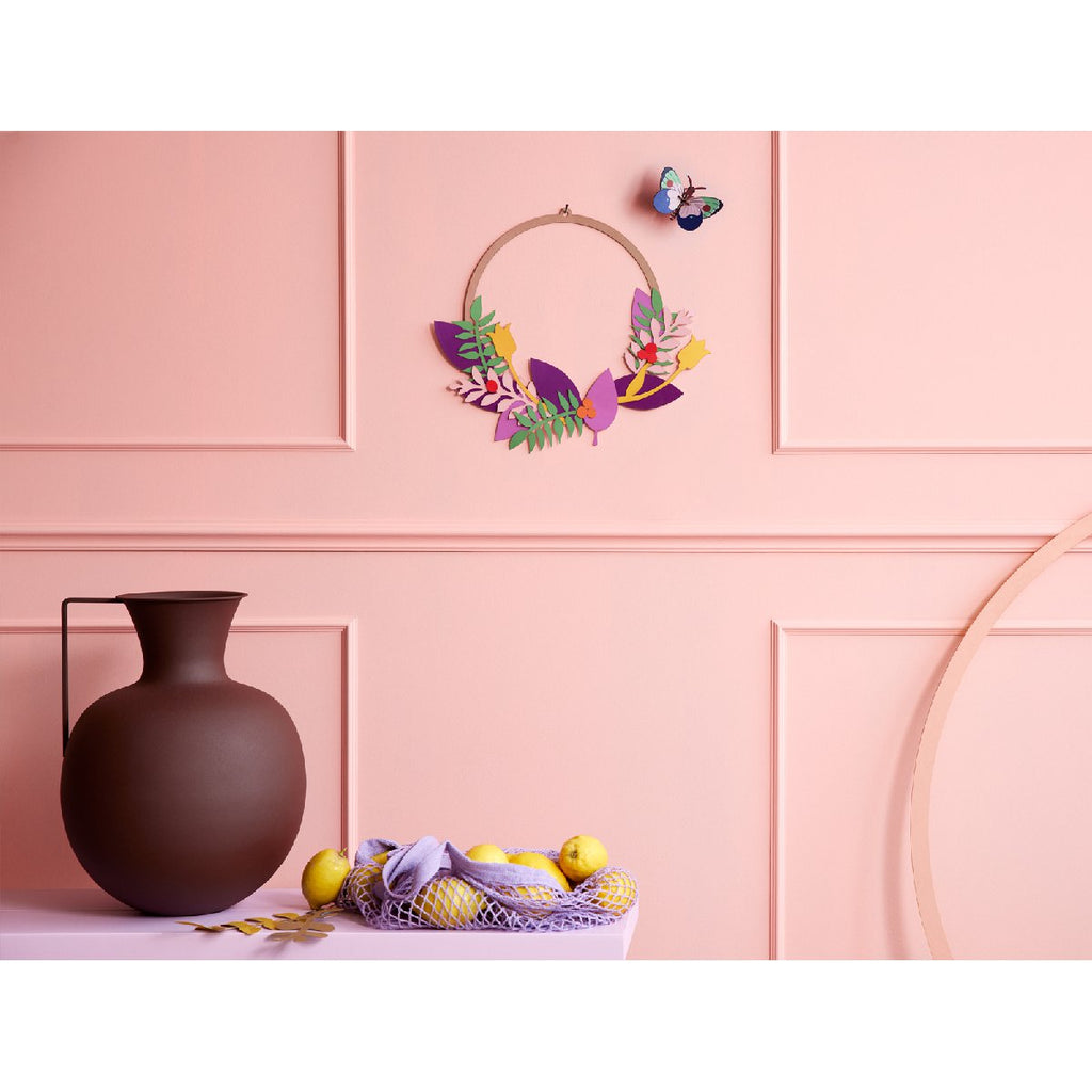mondocherry - Studio Roof | blossom wreath wall decoration - display