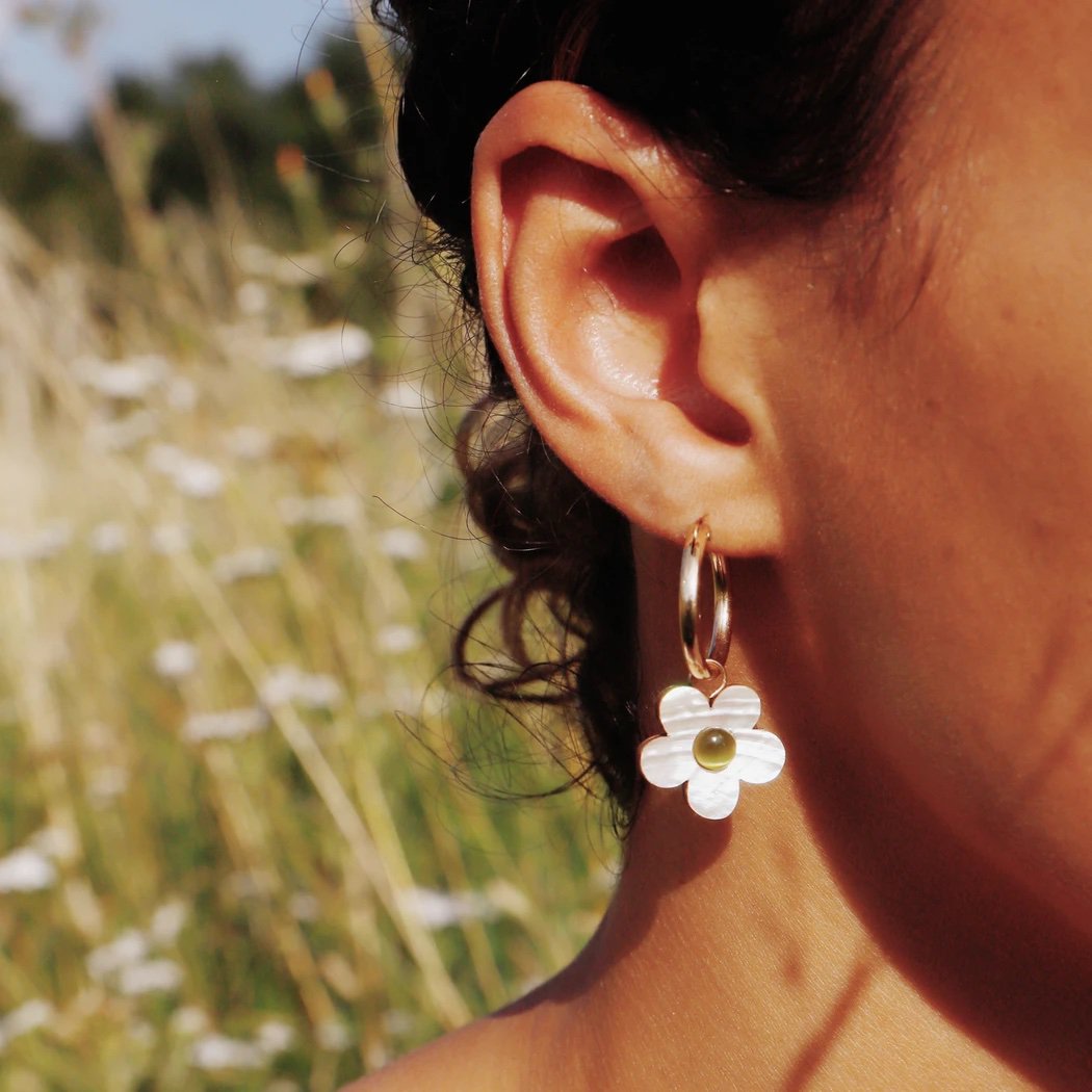 Wolf and Moon | mini bloom hoop earrings | white pearl - model close